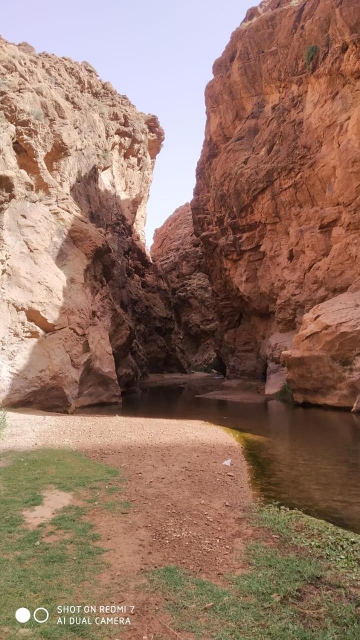 Auberge Oued Dades Boumalne エクステリア 写真
