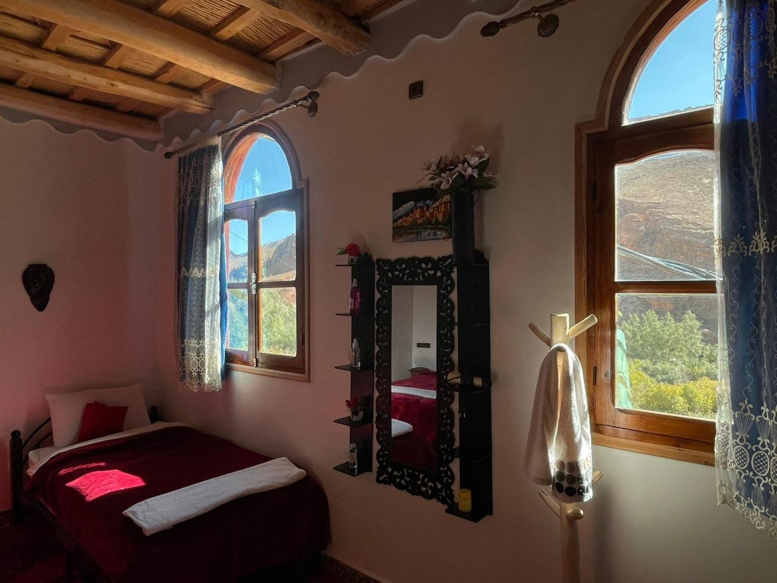 Auberge Oued Dades Boumalne エクステリア 写真